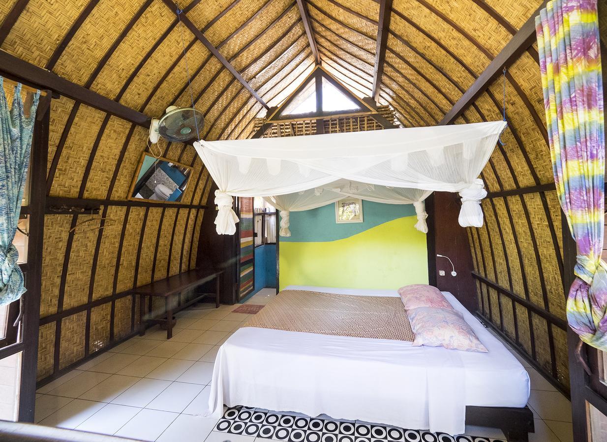 Woodstock Gili - Garden And Bungalows Hotell Gili Trawangan Exteriör bild