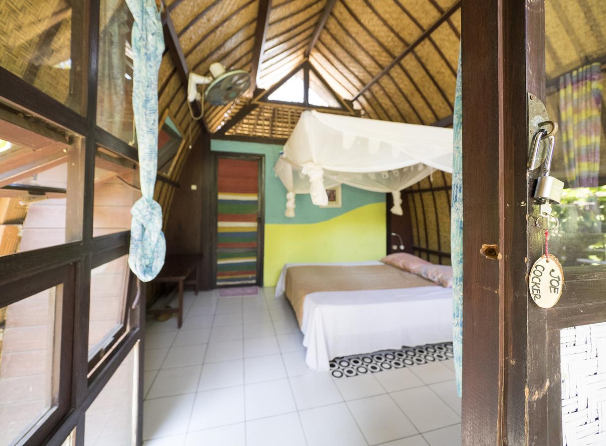 Woodstock Gili - Garden And Bungalows Hotell Gili Trawangan Exteriör bild