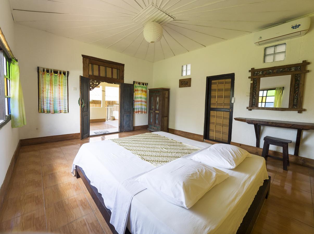 Woodstock Gili - Garden And Bungalows Hotell Gili Trawangan Exteriör bild