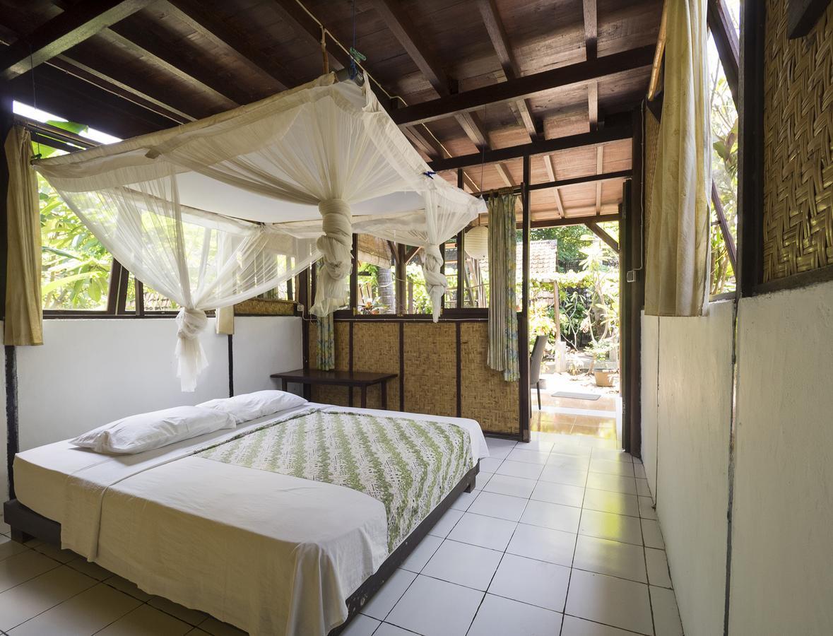 Woodstock Gili - Garden And Bungalows Hotell Gili Trawangan Exteriör bild