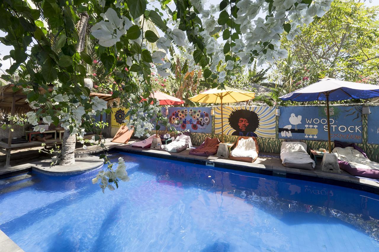Woodstock Gili - Garden And Bungalows Hotell Gili Trawangan Exteriör bild