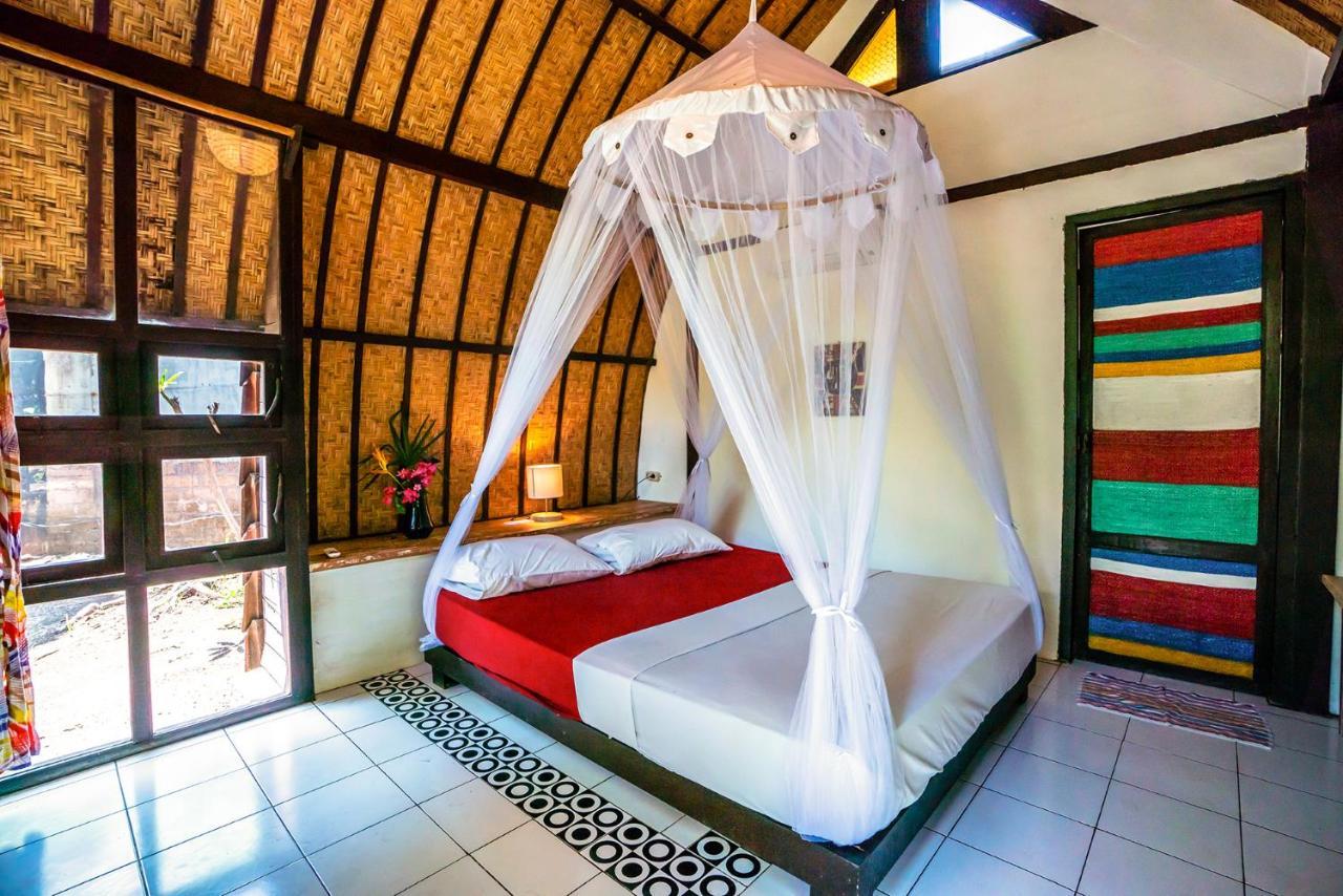 Woodstock Gili - Garden And Bungalows Hotell Gili Trawangan Exteriör bild
