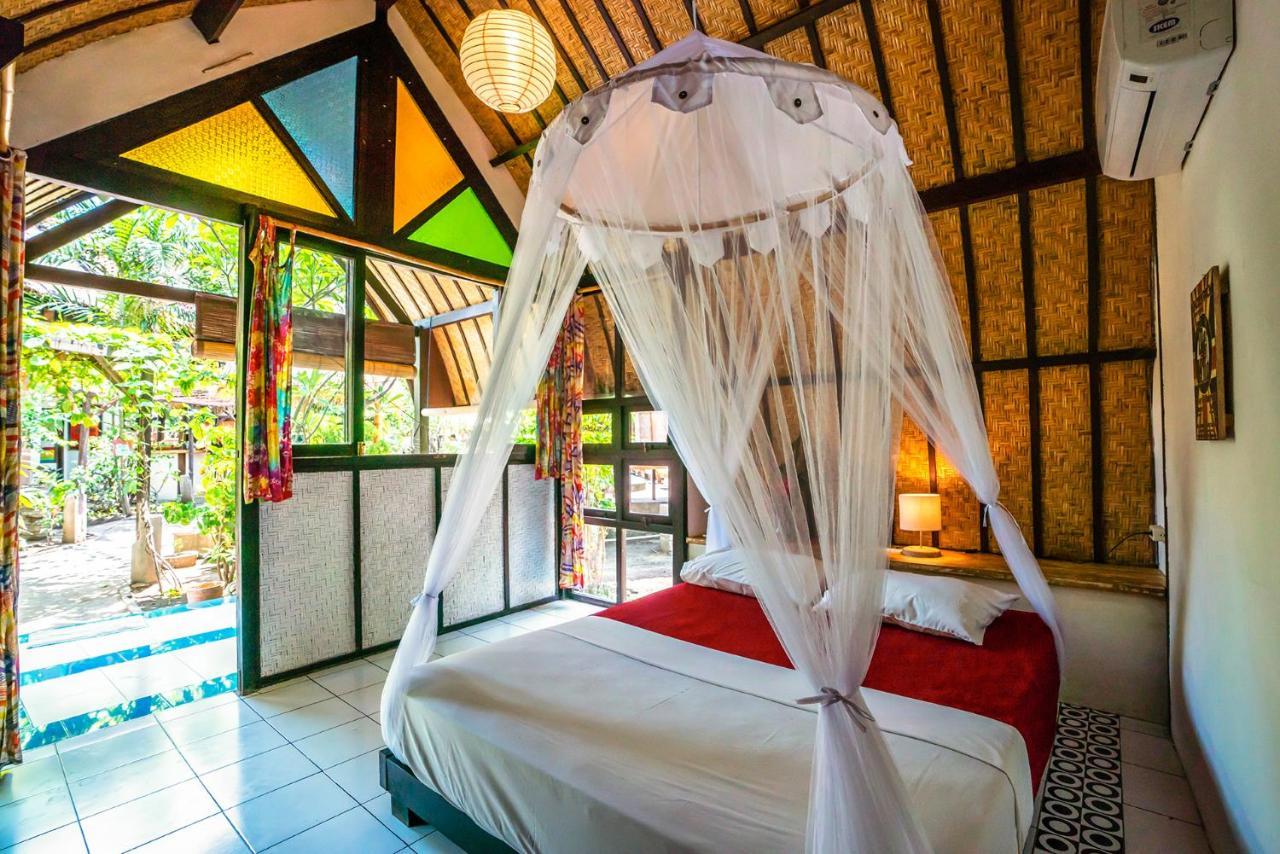 Woodstock Gili - Garden And Bungalows Hotell Gili Trawangan Exteriör bild